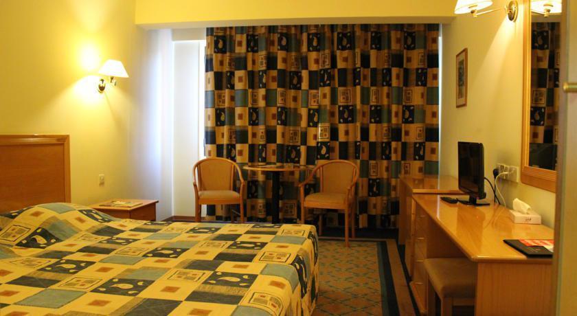 Europa Plaza Hotel ニコシア エクステリア 写真