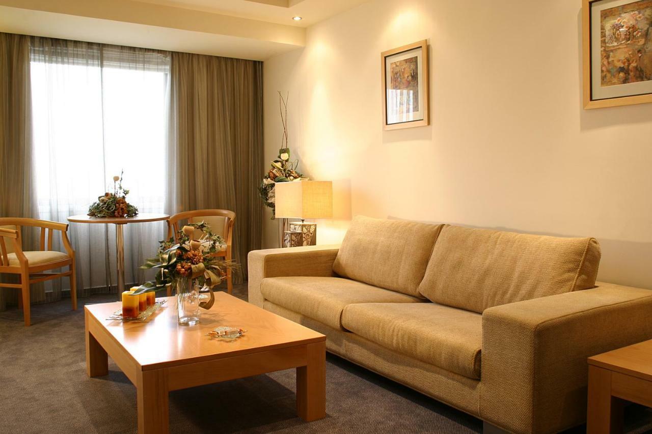 Europa Plaza Hotel ニコシア エクステリア 写真